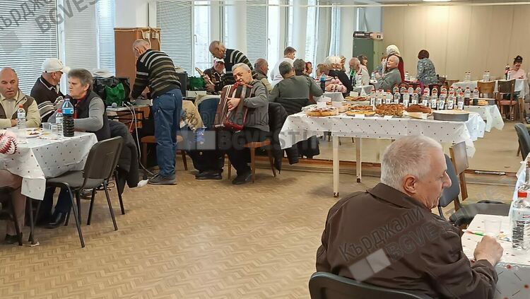 Семейство Караджови от Кърджали грабнаха приза Винар на годината сред тракийци в България