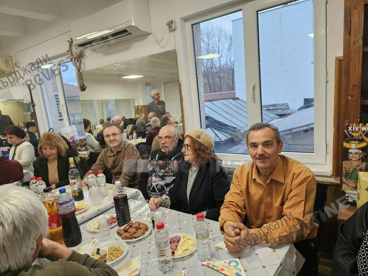 Семейство Караджови от Кърджали грабнаха приза Винар на годината сред тракийци в България