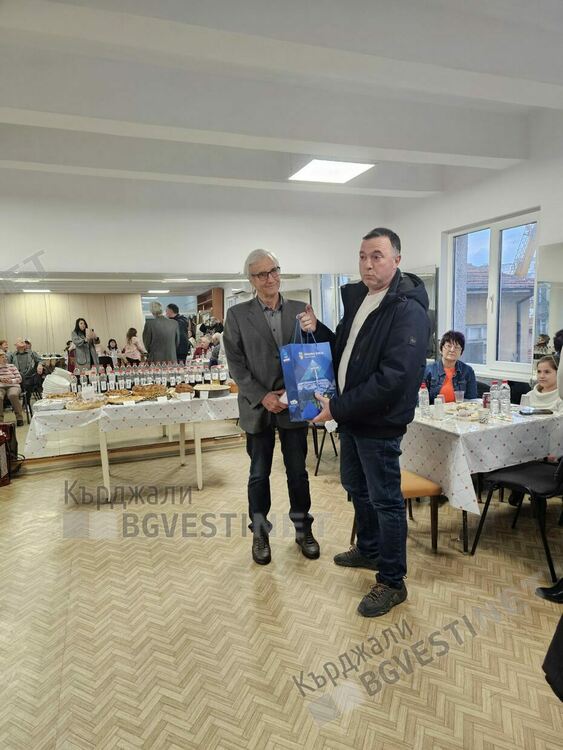 Семейство Караджови от Кърджали грабнаха приза Винар на годината сред тракийци в България