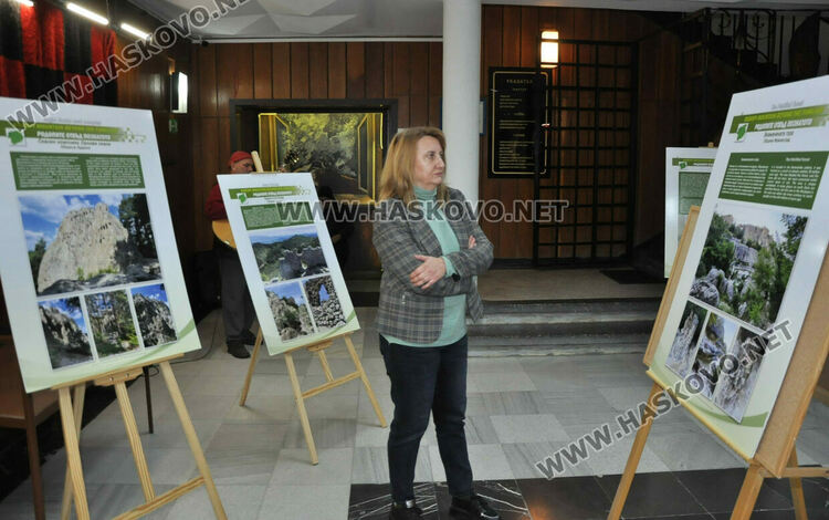 Цвета Караянчева при представянето на книгата си: Един път стигнеш ли до Родопите, винаги се връщаш там 