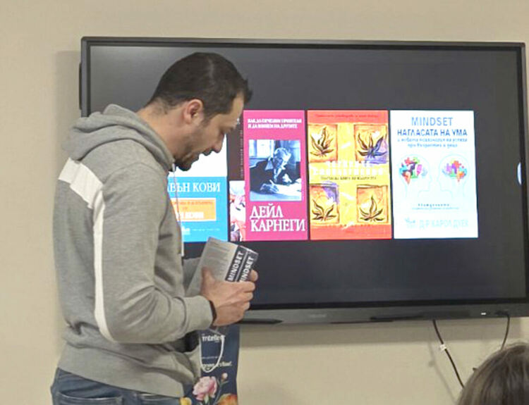 Създателят на подкаста „Свръхчовекът“ Георги Ненов гостува във ФСГ в Хасково