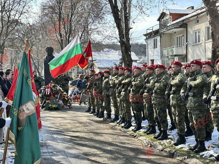 Димитровград почете 152 години от гибелта на Апостола на свободата