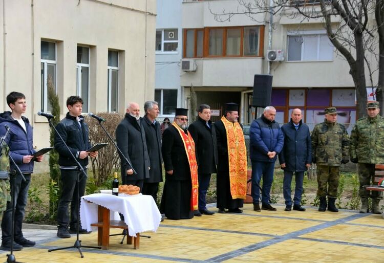 Асеновград се преклони пред делото на Апостола