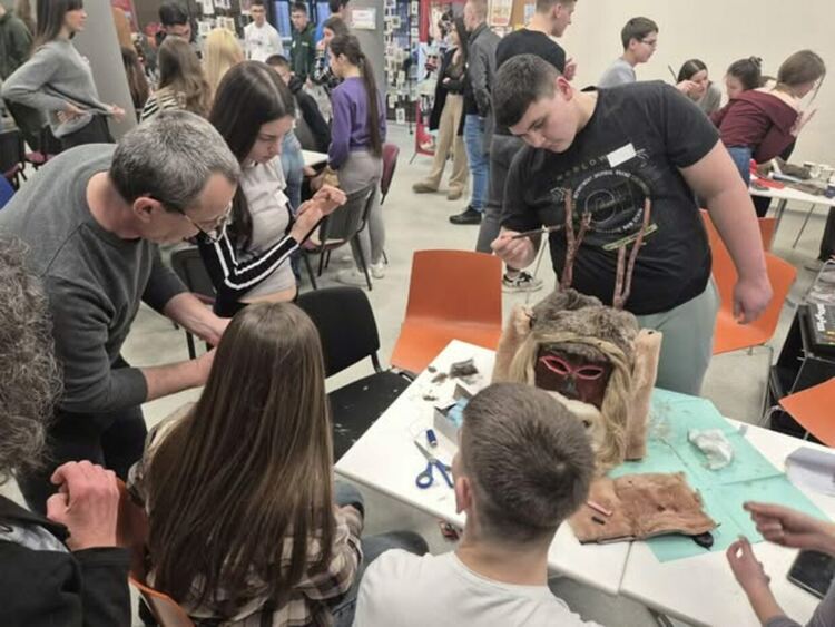 „PLAY JET – младежи за справедлив енергиен преход“ в Перник