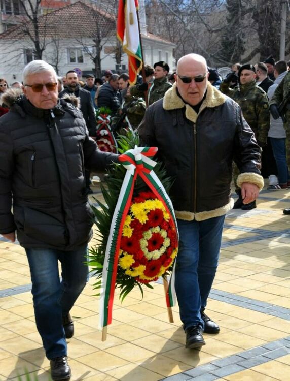 Асеновград се преклони пред делото на Апостола