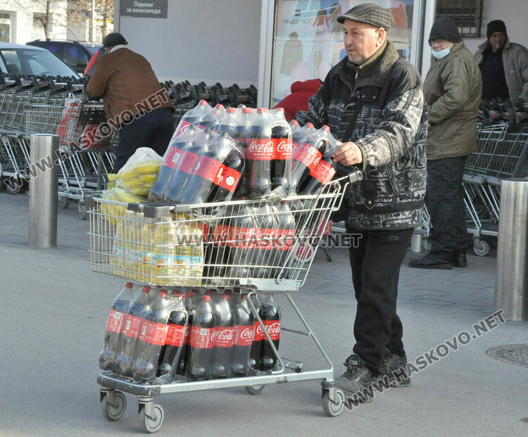 Вторият опит за бойкот на веригите в Хасково се оказа по-вял и от първия