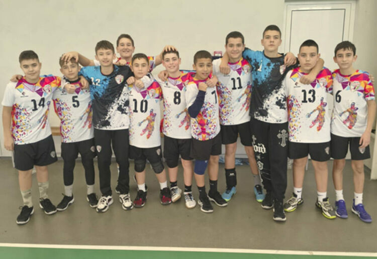 Младите хандбалисти на „Асти ‘91“ продължават да мачкат в първенството