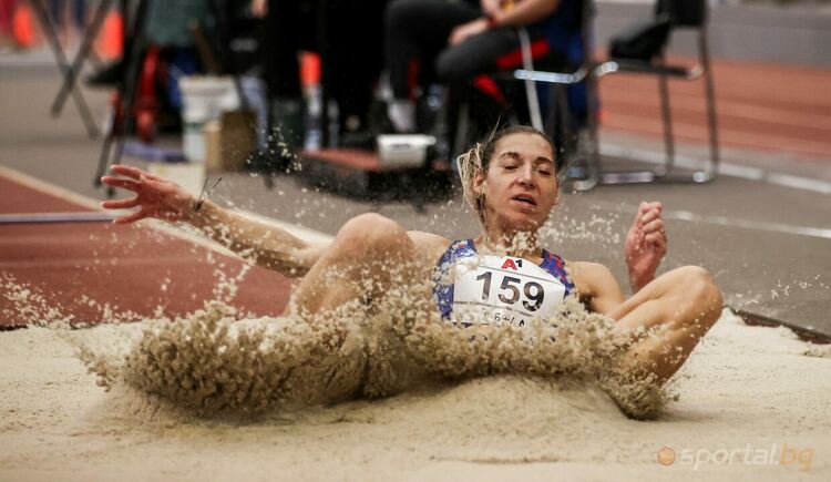 Галина Николова с трето място на дългия скок
