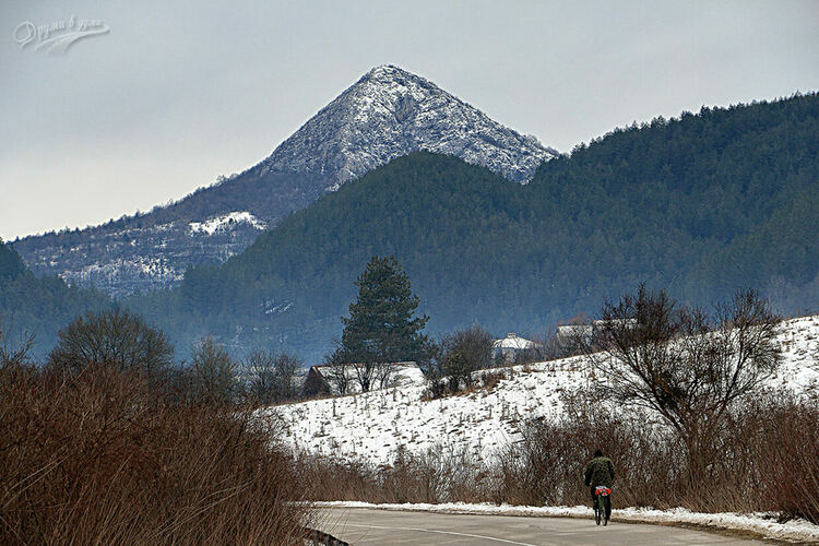 Една зимна разходка из красотите на Трънския край