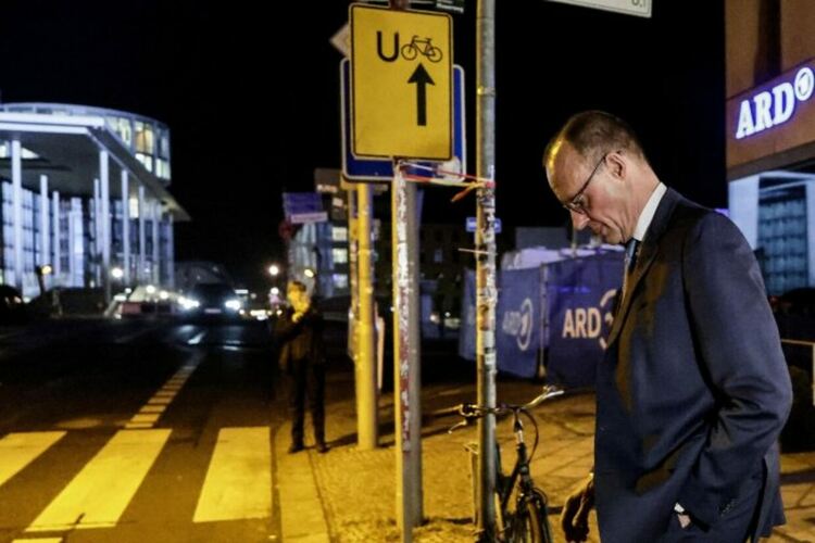 Мерц е изправен пред трудни преговори за кабинет