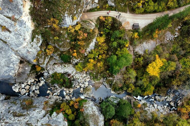 Една зимна разходка из красотите на Трънския край