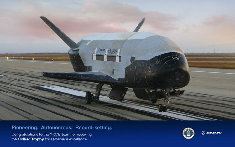 САЩ публикуваха снимка на Земята от най-секретната си мини-совалка