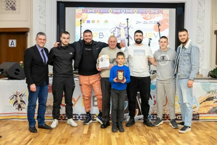 Наградени бяха сурвакарските и кукерските групи, отличени на XXXI Международен фестивал на маскарадните игри „Сурва“ 2025