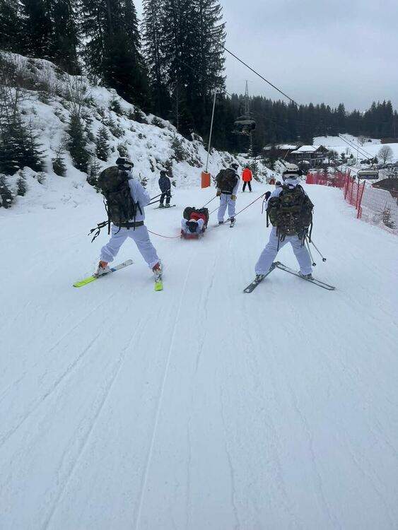 Съвместна подготовка между 101-ви Алпийски полк и румънските въоръжени сили