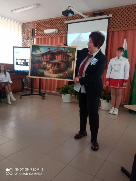 Учениците в Девин отпразнуваха 3 март с урок по родолюбие: „България – това съм аз!“