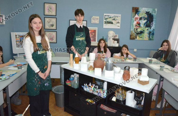 Млади художници от „Колорит“ с призови места в два национални конкурса