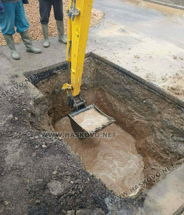 Авария остави част от Книжовник без вода