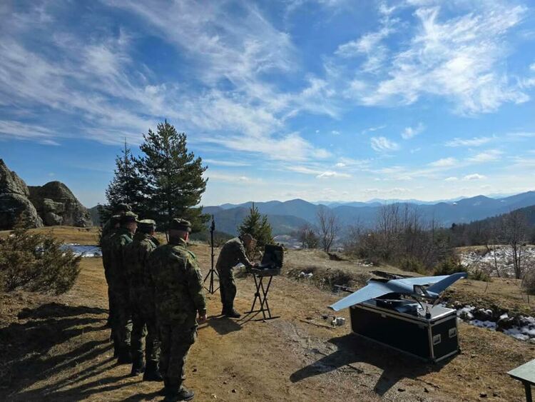 Обучение за управление на безпилотни летателни системи се проведе в Смолян 