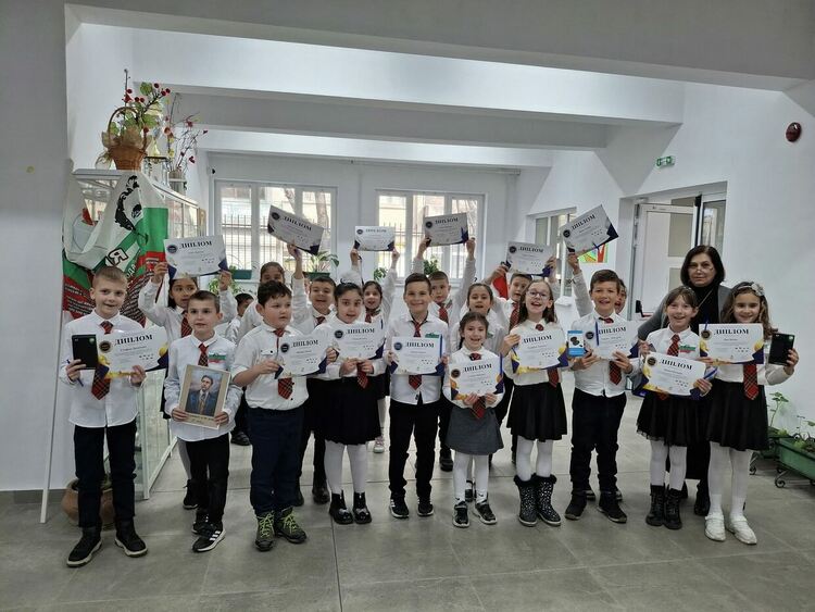 Пореден успех за учениците от ОУ”Св.св.Кирил и Методий”-гр.Кърджали в Международната ученическа олимпиада КИНГС