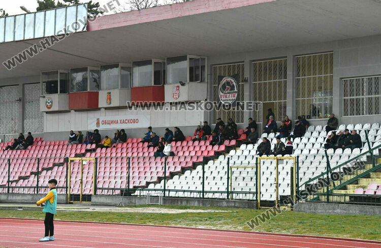 „Саяна“ измъкна трудна победа срещу „Атлетик“