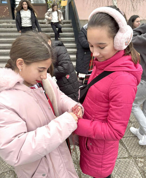 В СУ „Проф. д-р Асен Златаров“ в Минерални бани пристигна Баба Марта