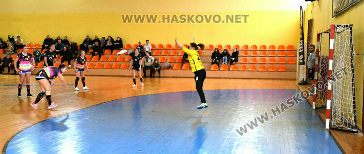 Хандбалистките на Свиленград отстраниха Хасково от турнира за купата