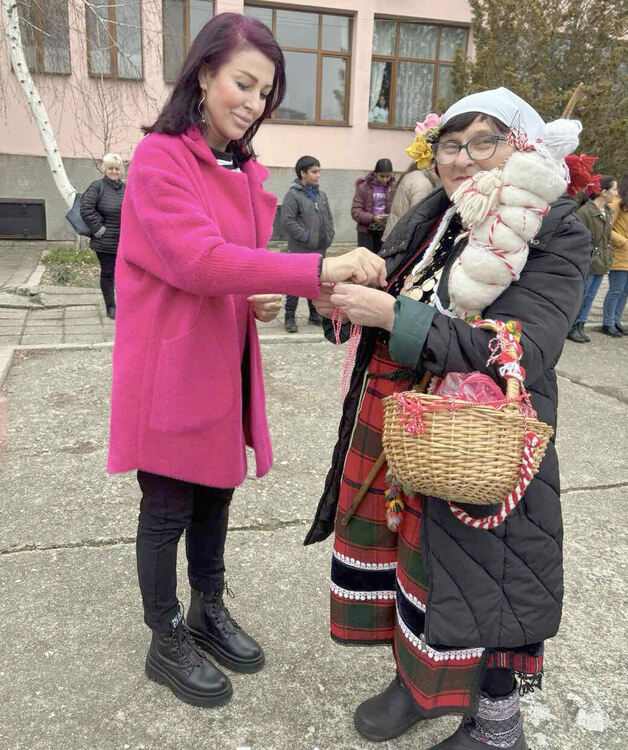 В СУ „Проф. д-р Асен Златаров“ в Минерални бани пристигна Баба Марта