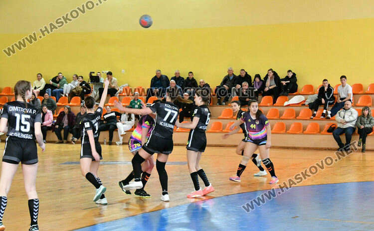 Хандбалистките на Свиленград отстраниха Хасково от турнира за купата