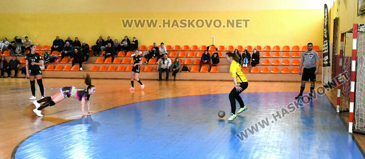 Хандбалистките на Свиленград отстраниха Хасково от турнира за купата