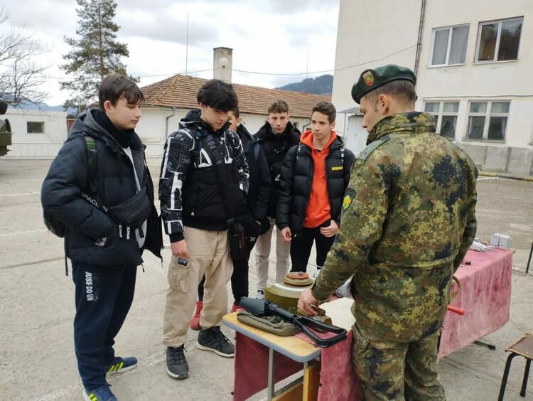 Алпийците от Смолян отвориха врати по случай 3 март – Националния празник на Република България