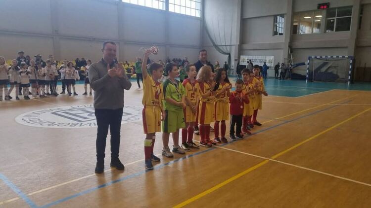 “Мечките” с републиканска титла по хокей на трева в Благоевград