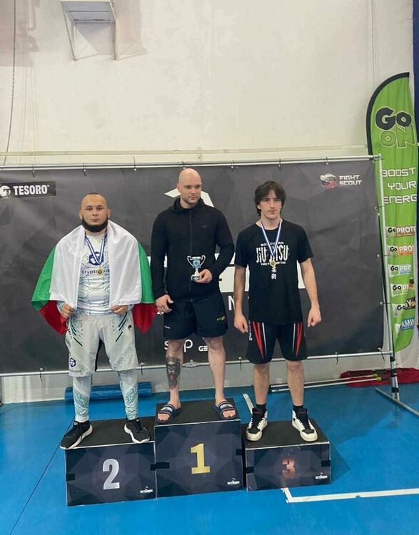 Радослав Русев е вицебалкански шампион по граплинг от турнир в Солун