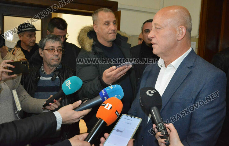 100 000 лв. гаранция за свободата на Мюмюн Искендер