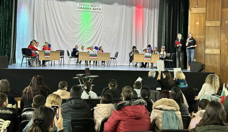 „Лъвчетата“, „Апостолите“ и „Войводите“ премериха знанията си по българска история