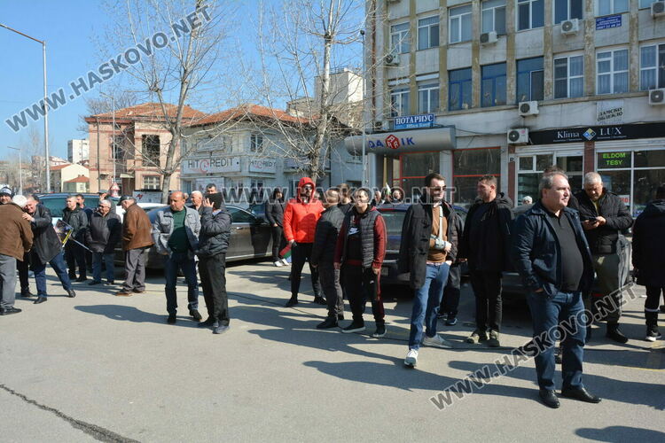 Джевдет Чакъров в Хасково: Ще напуснем управляващото мнозинство, ако репресиите не престанат