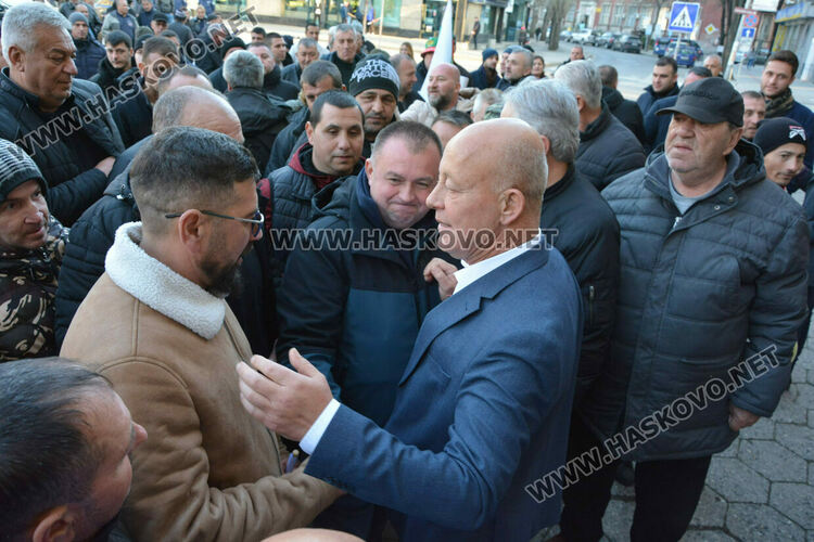 100 000 лв. гаранция за свободата на Мюмюн Искендер