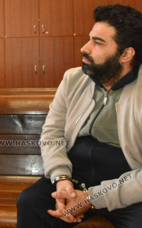 Задържаният с наркотици за над 4. 6 млн лв. остава в ареста