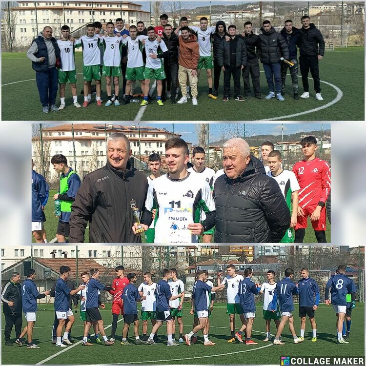 Футболистите на ЕГ „Христо Ботев“ са шампионите на Областния турнир на училищното първенство