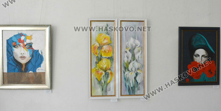 „Цветно настроение“ от живопис и бижута в галерия „Форум“ Хасково 