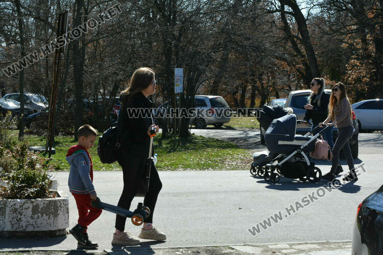 Редица глобени за неправилно паркиране на Кенана