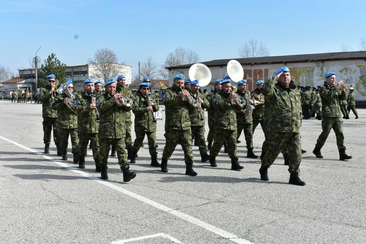 IV Артилерийски полк – Асеновград отбеляза празника на Артилерията