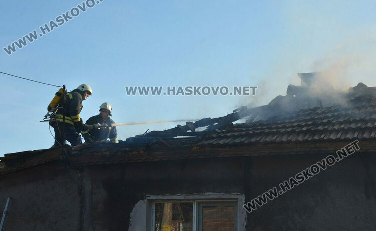Изгоря къща в „Болярово“