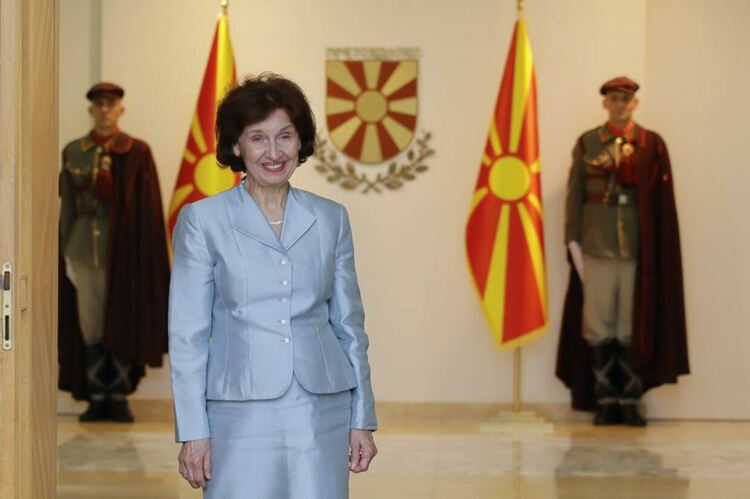 Президентът на РСМ отзова 9 посланици, включително и в България