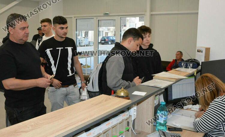 22 души на курс за водни спасители в Хасково