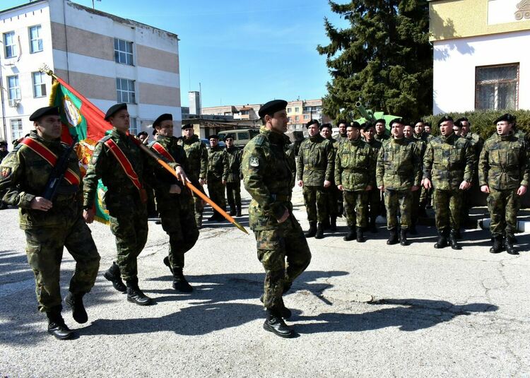 IV Артилерийски полк – Асеновград отбеляза празника на Артилерията