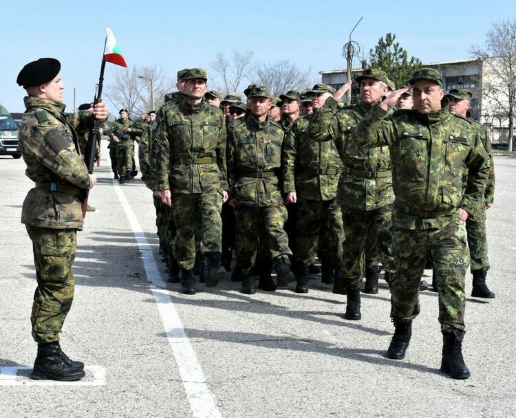 IV Артилерийски полк – Асеновград отбеляза празника на Артилерията