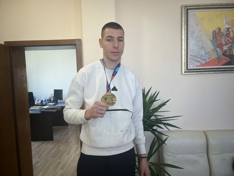 Божидар Саръбоюков: Аз не забравям откъде съм тръгнал 