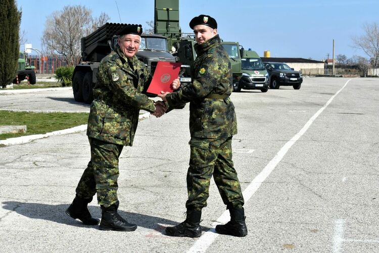 IV Артилерийски полк – Асеновград отбеляза празника на Артилерията