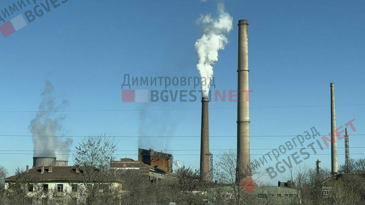 Tрето обгазяване със SO2 на Димитровград за 4 дни - сипе се и "метален прах"