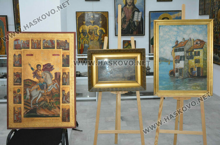 Хасково получи уникална йерусалимия и други артефакти, спасени от Агенция „Митници“  